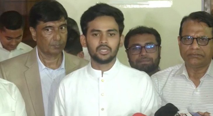 নির্বাচনে ফ্যাসিবাদীরা না থাকায় অনেকের মাথা নষ্ট হয়ে গেছে: আসিফ মাহমুদ
